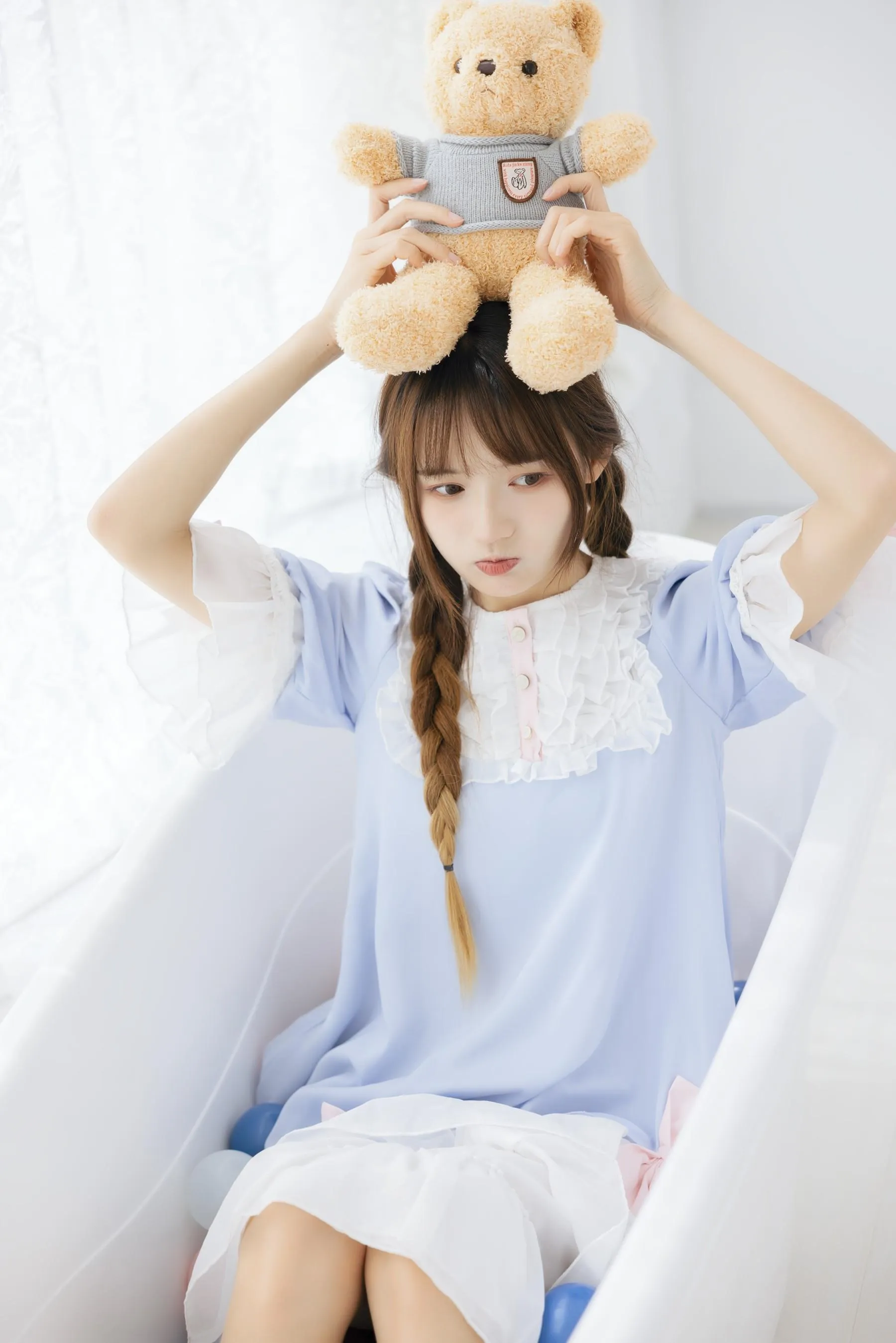 [YITUYU艺图语]2022.08.16 夏日甜美 兔子Zzz不吃胡萝卜 [33P]插图3